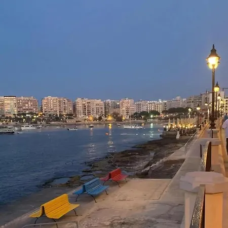 Escape To St Julians San Ġiljan