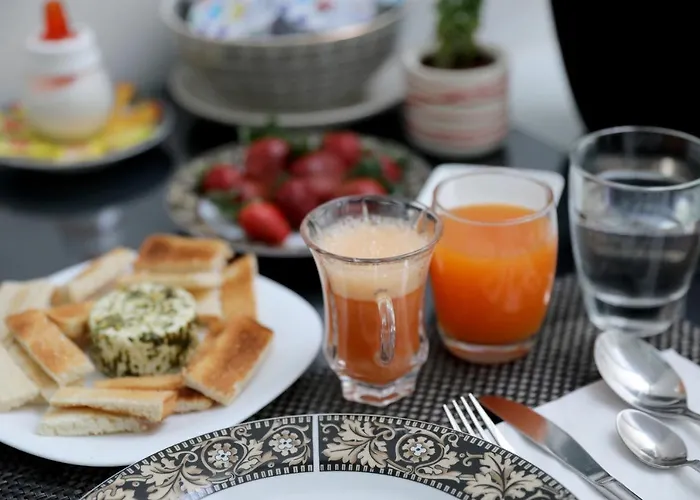 Bed and breakfast Escape To St Julians 4*