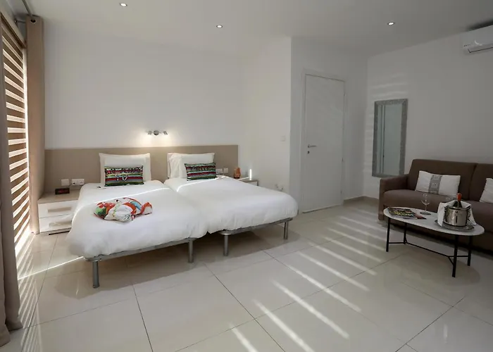 Escape To St Julians Bed and breakfast