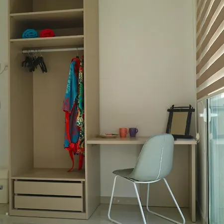 Bed & Breakfast Escape To St Julians 4*