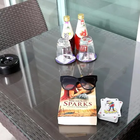 فندق مبيت وإفطار Escape To St Julians سانت جوليان