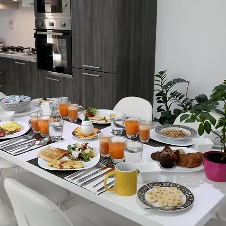 فندق مبيت وإفطار Escape To St Julians سانت جوليان