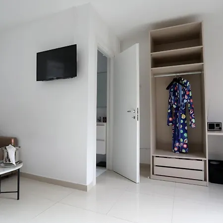 Escape To St Julians سانت جوليان