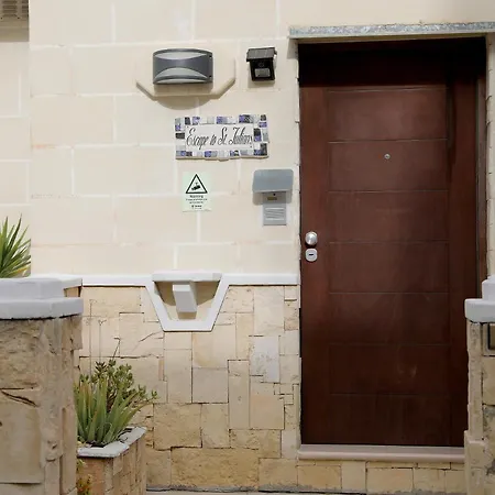 فندق مبيت وإفطار Escape To St Julians سانت جوليان
