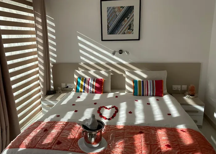 Escape To St Julians 4*