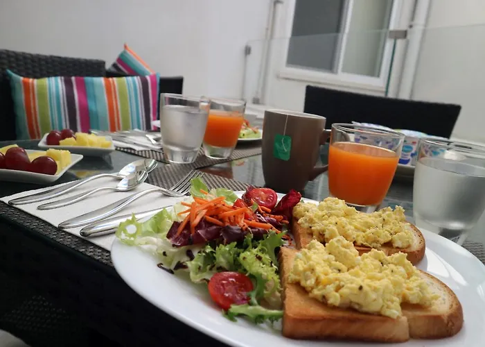 B&B Escape To St Julians St. Julian's