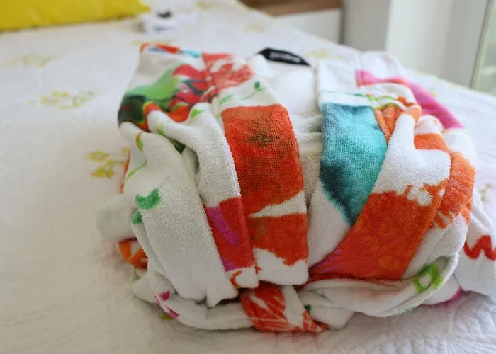 Escape To St Julians לינה וארוחת בוקר Saint Julian's