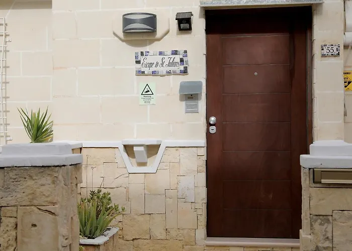 לינה וארוחת בוקר Escape To St Julians Saint Julian's